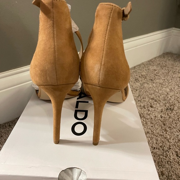 ALDO Suede Heels. size 11. NWT - Picture 4 of 9